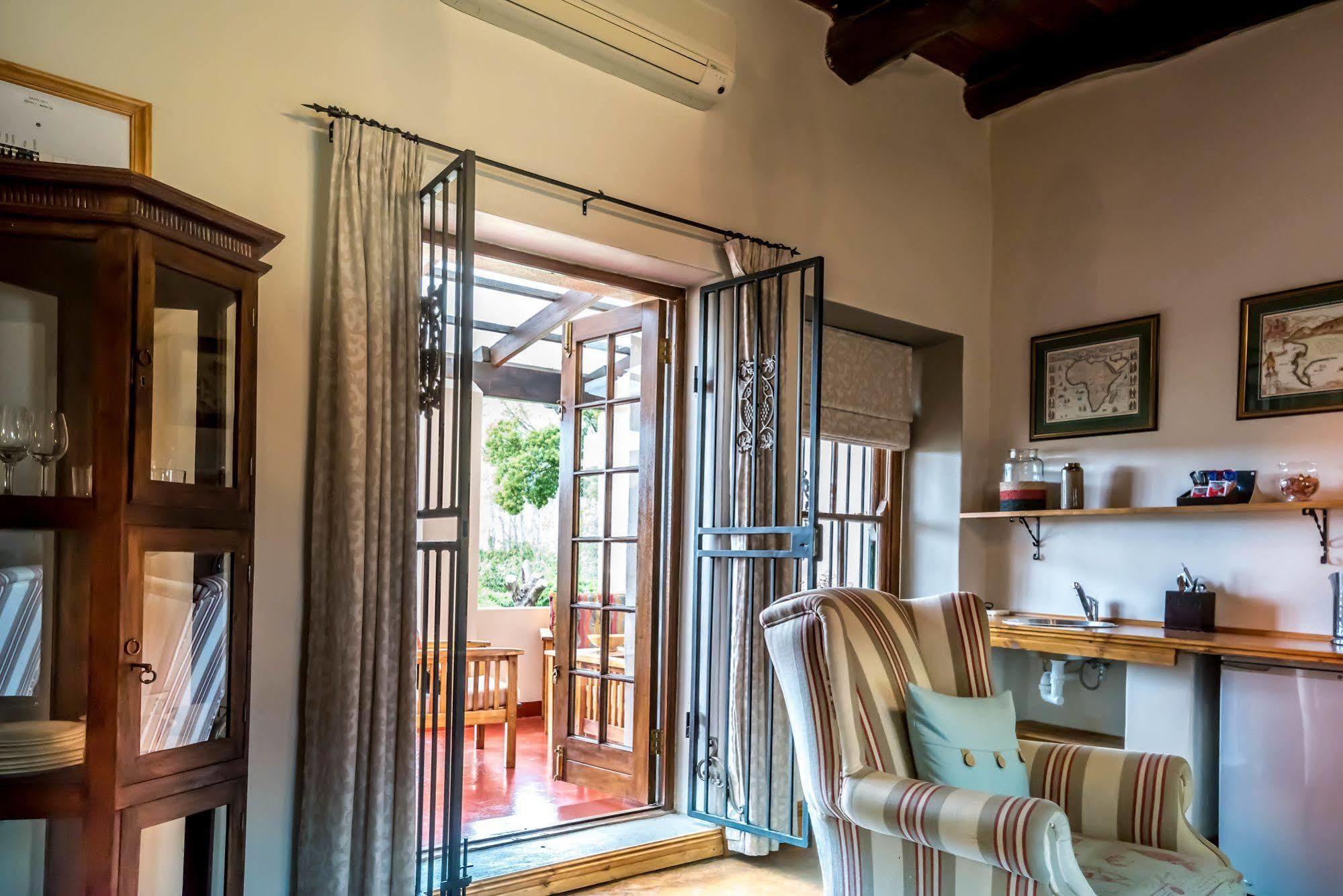 Hotel De Leeuwenhof Estate Paarl Esterno foto